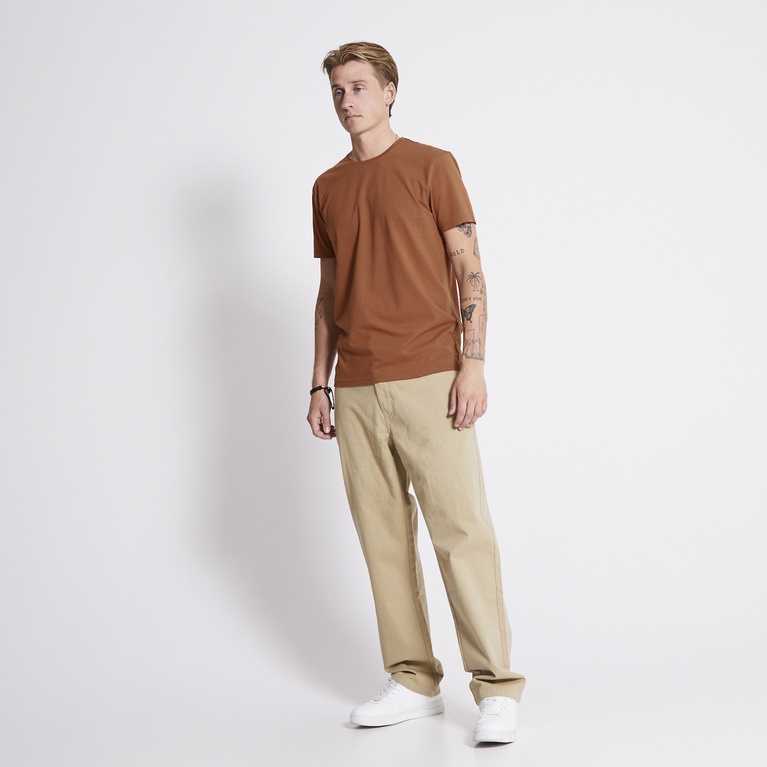 T-shirt U-neck "Casper"